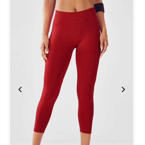 Fabletics Pants - Fabletics Red Seamless Mid-Rise Crop Legging-S